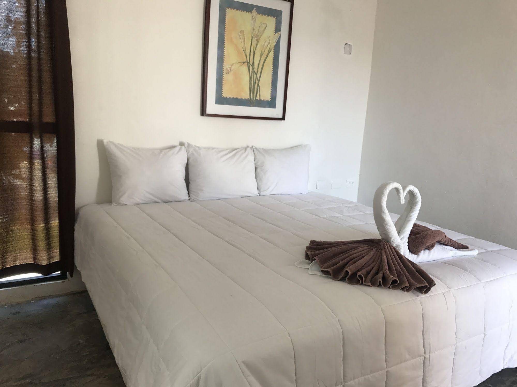 Hotel Villas San Ignacio Плая-дель-Кармен Экстерьер фото