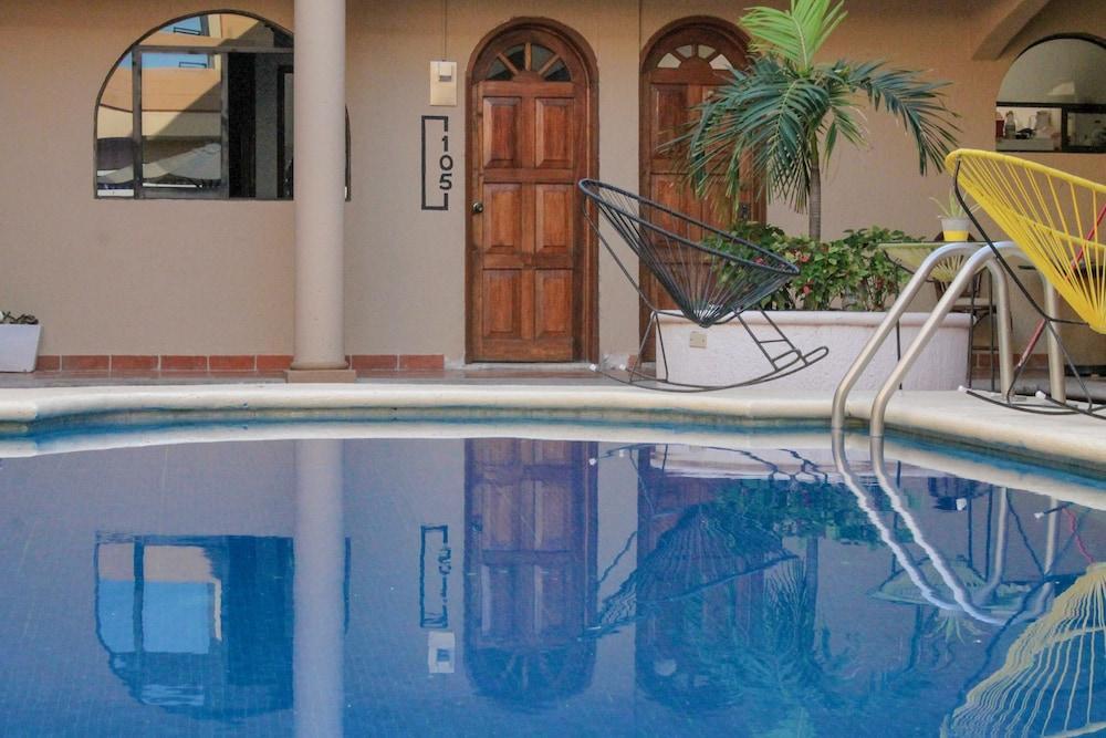 Hotel Villas San Ignacio Плая-дель-Кармен Экстерьер фото